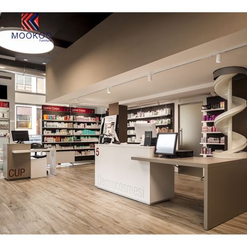 Puidust ja metallist apteekide pood